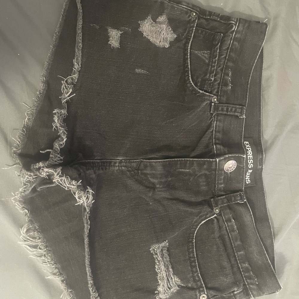 Express‎ Black Distressed Denim Shorts Size 8 Raw Hem Festival Grunge